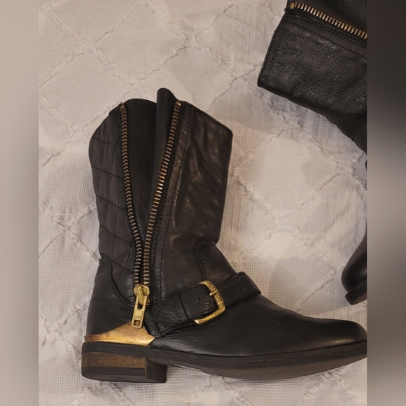 Moving Sale! ALDO, Real Leather Booties, Made in Rumania, Women's Size 7.5 - Picture 3 of 15